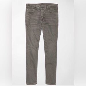American Eagle Outfitters Men’s Easyflex Skinny Jeans in Gray